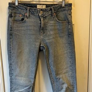 Levi’s altered 711 Skinny jean